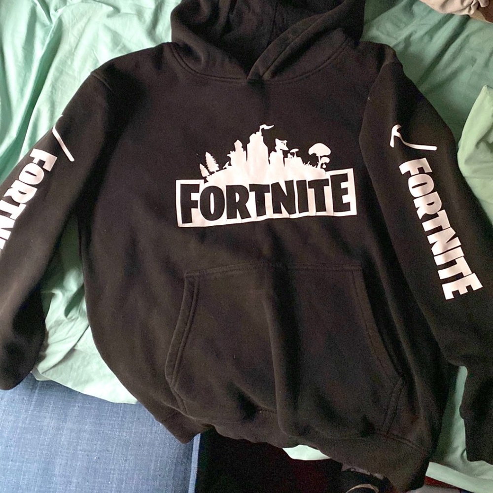 Fortnite hoodie black L